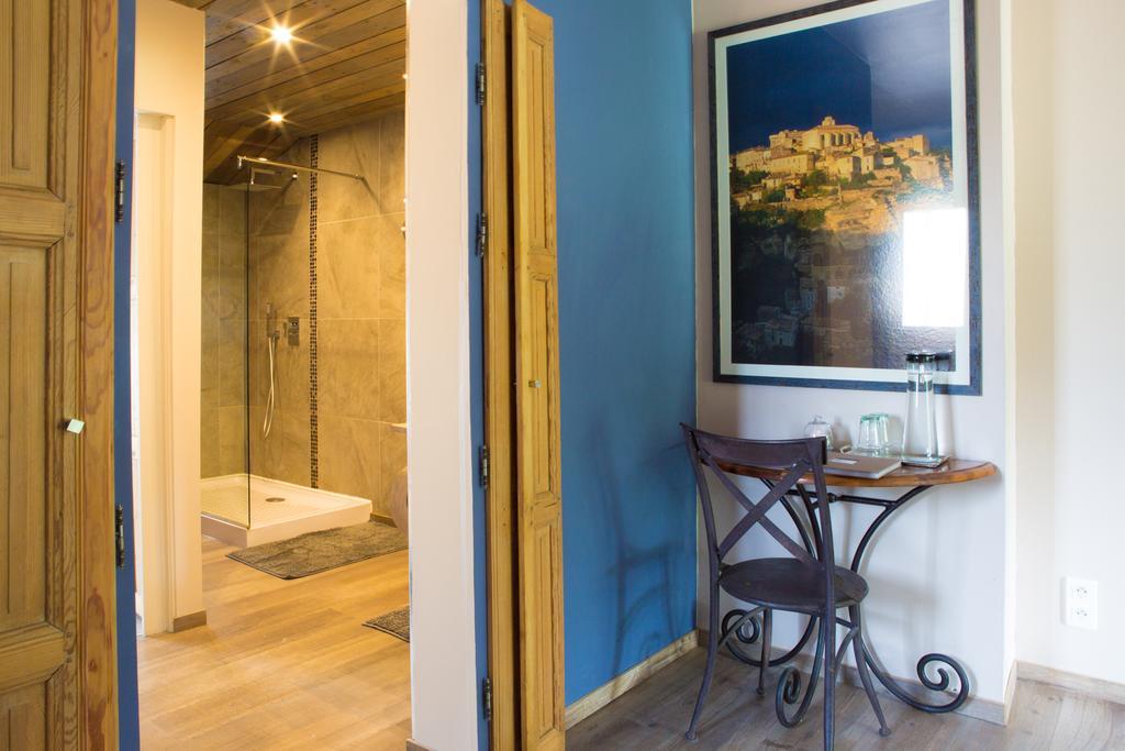 Sous Les Platanes B&B Chateaurenard Luaran gambar
